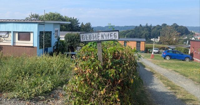 Schild am Blumenweg